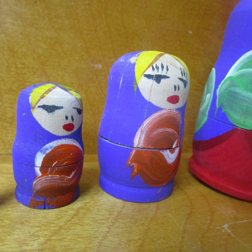 Russian nesting dolls beautiful purple hand painted red  gold crown 6 piece - Picture 9 of 11